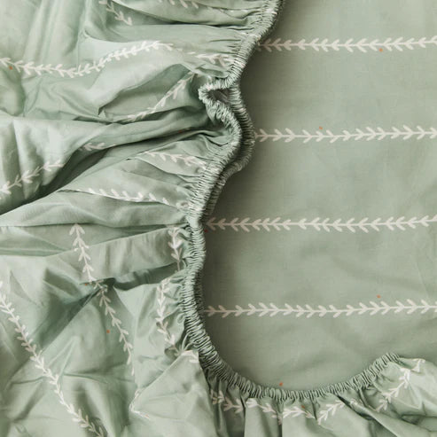 Kabode - Organic Cot Fitted Sheet - Vine Mint