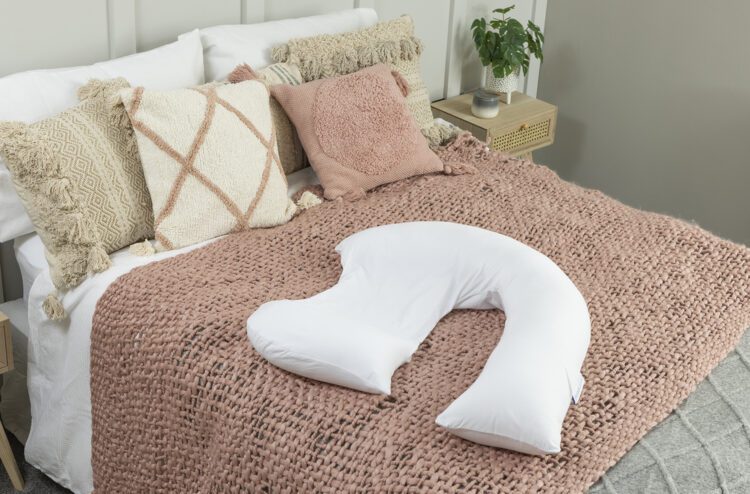 Dream Genii - Cotton Pregnancy Support & Feeding Pillow White