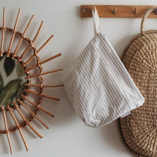 Modern Cloth Nappies - Grab & Go Nappy Wet Bags With Handle - Dottie Sage