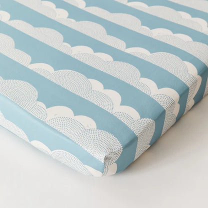 Kabode - Organic Crib Fitted Sheet - Rolling Clouds
