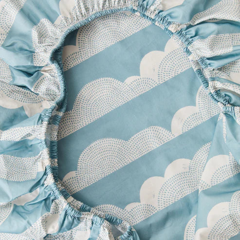 Kabode - Organic Crib Fitted Sheet - Rolling Clouds