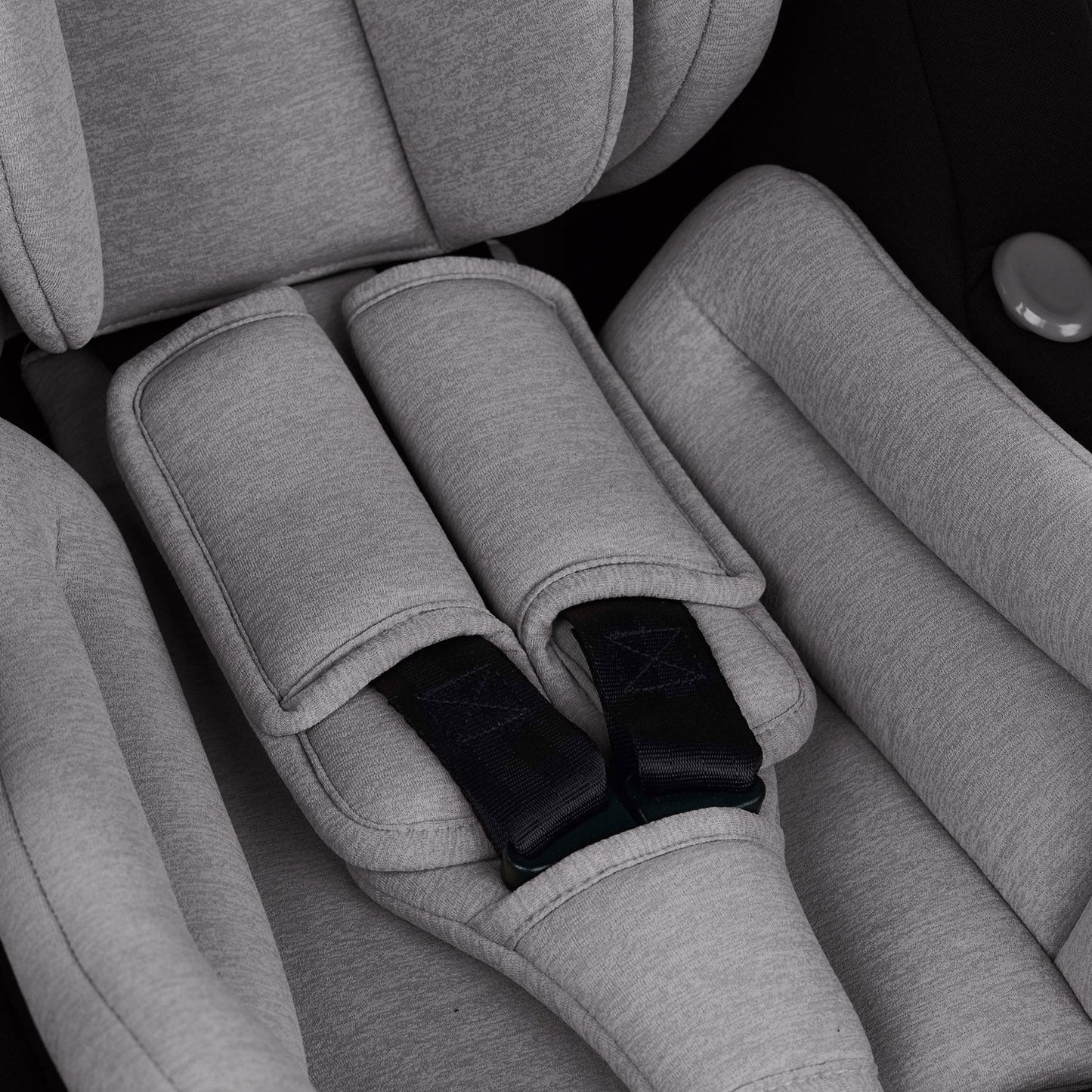 Noordi Fjordi V1 Leather 3-in-1 Travel System – Eco-Leather Pram with ThermoCot™ & i-Size Car Seat