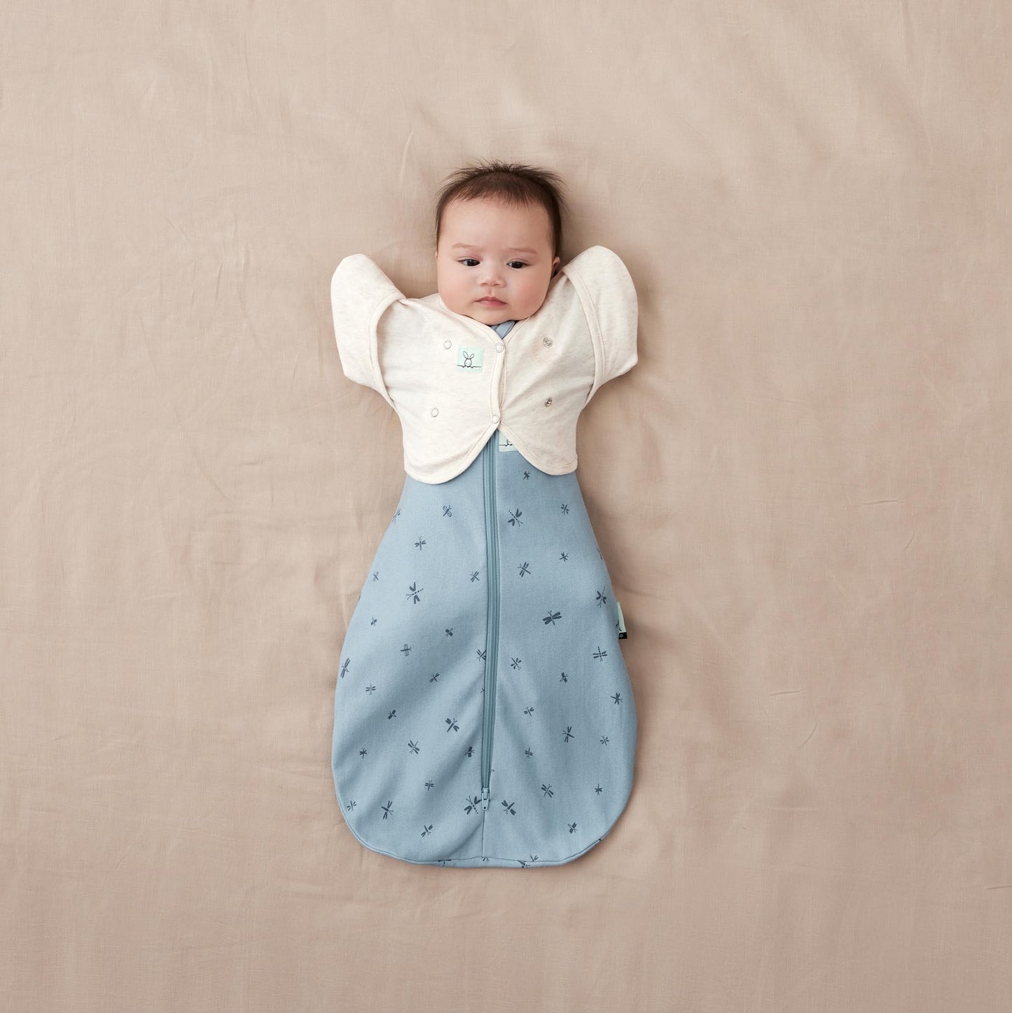 ergoPouch - Organic Short Sleeved Butterfly Sleep Swaddle Cardi - Oatmeal 0.2 TOG