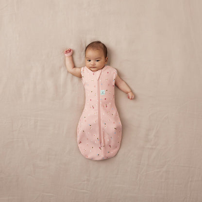 ergoPouch - Organic All Year Cocoon Swaddle Sleeping Bag - Daisy 1.0 TOG