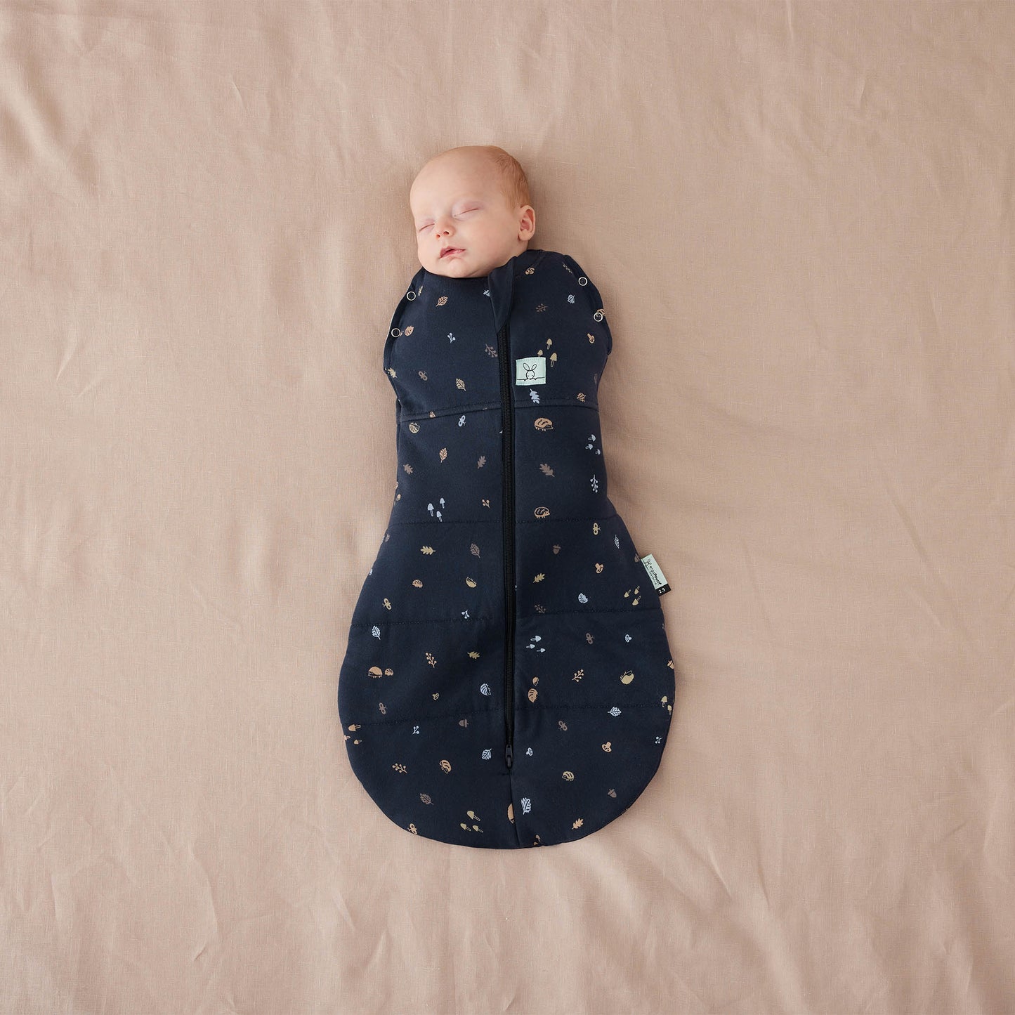 ergoPouch - Organic Winter Cocoon Swaddle Sleeping Bag - Hedgehog 2.5 TOG