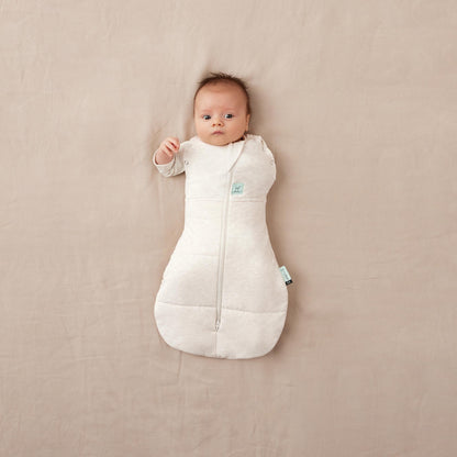 ergoPouch - Organic Winter Cocoon Swaddle Sleeping Bag - Oatmeal 2.5 TOG