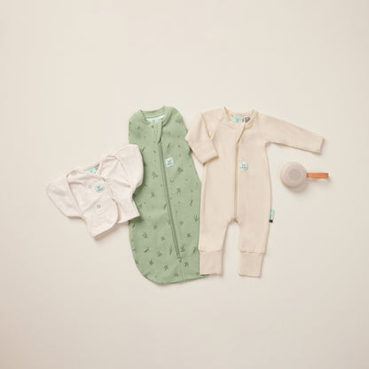 ergoPouch - Newborn Starter Pack- Cocoon 1.0 TOG / Butterfly Cardi 0.2 TOG / Layers Long Sleeve 1.0 TOG / White Noise Machine