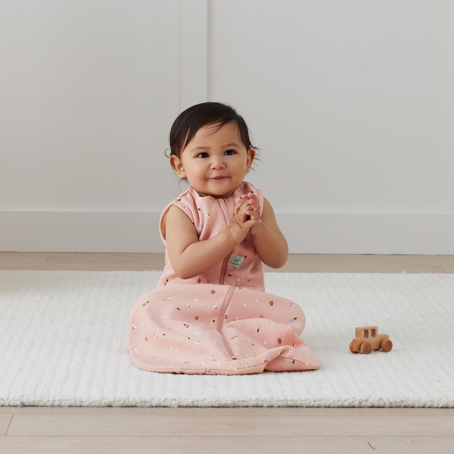 ergoPouch - Organic Summer Jersey Sleeping Bag - Daisy 0.2 TOG