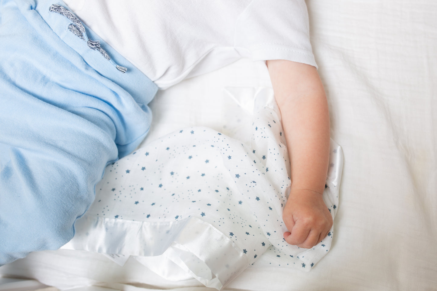 Lulujo - 2 Pack Muslin Security Comforter Blanket - Stars