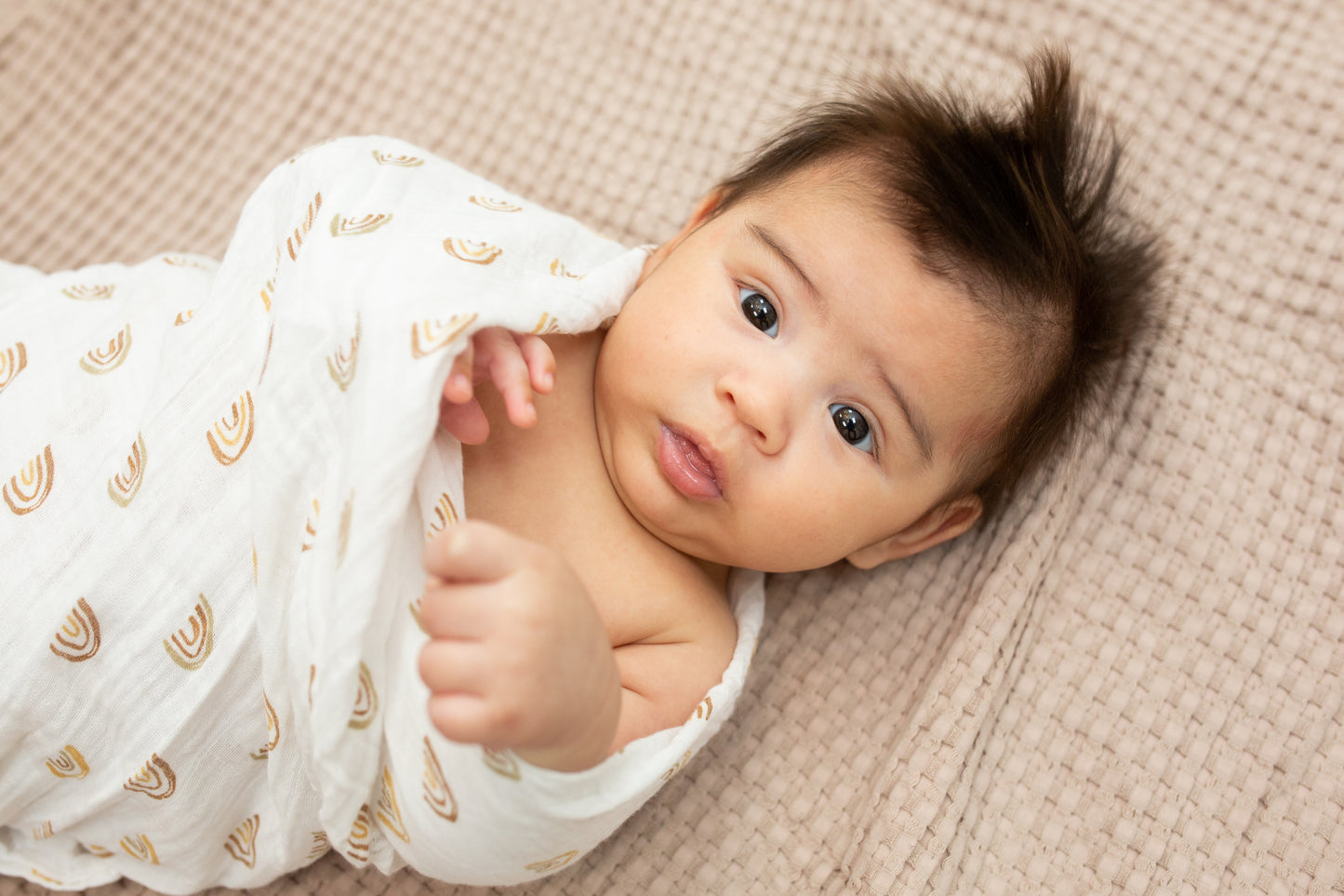 Lulujo - 2 Pack Cotton Swaddles - Rainbows / Suns (100cm x100cm)