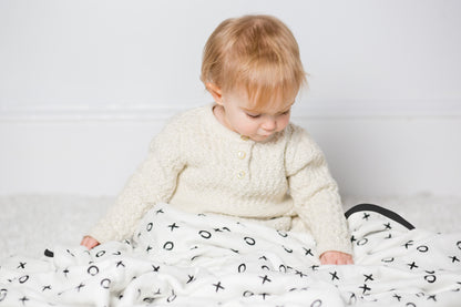 Lulujo - Quilt - Hugs & Kisses