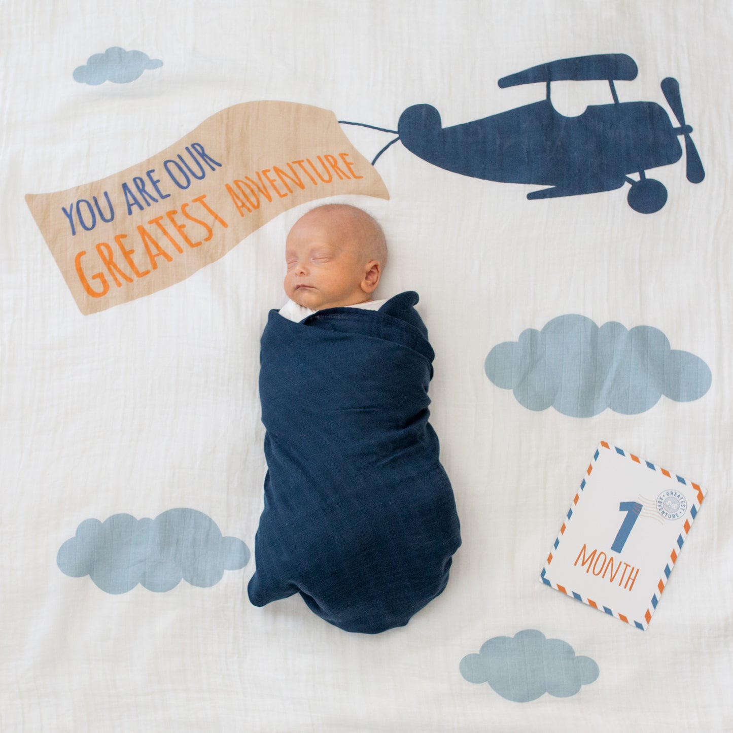 Lulujo - Single Cotton Swaddle & Cards Gift Set- Greatest Adventure