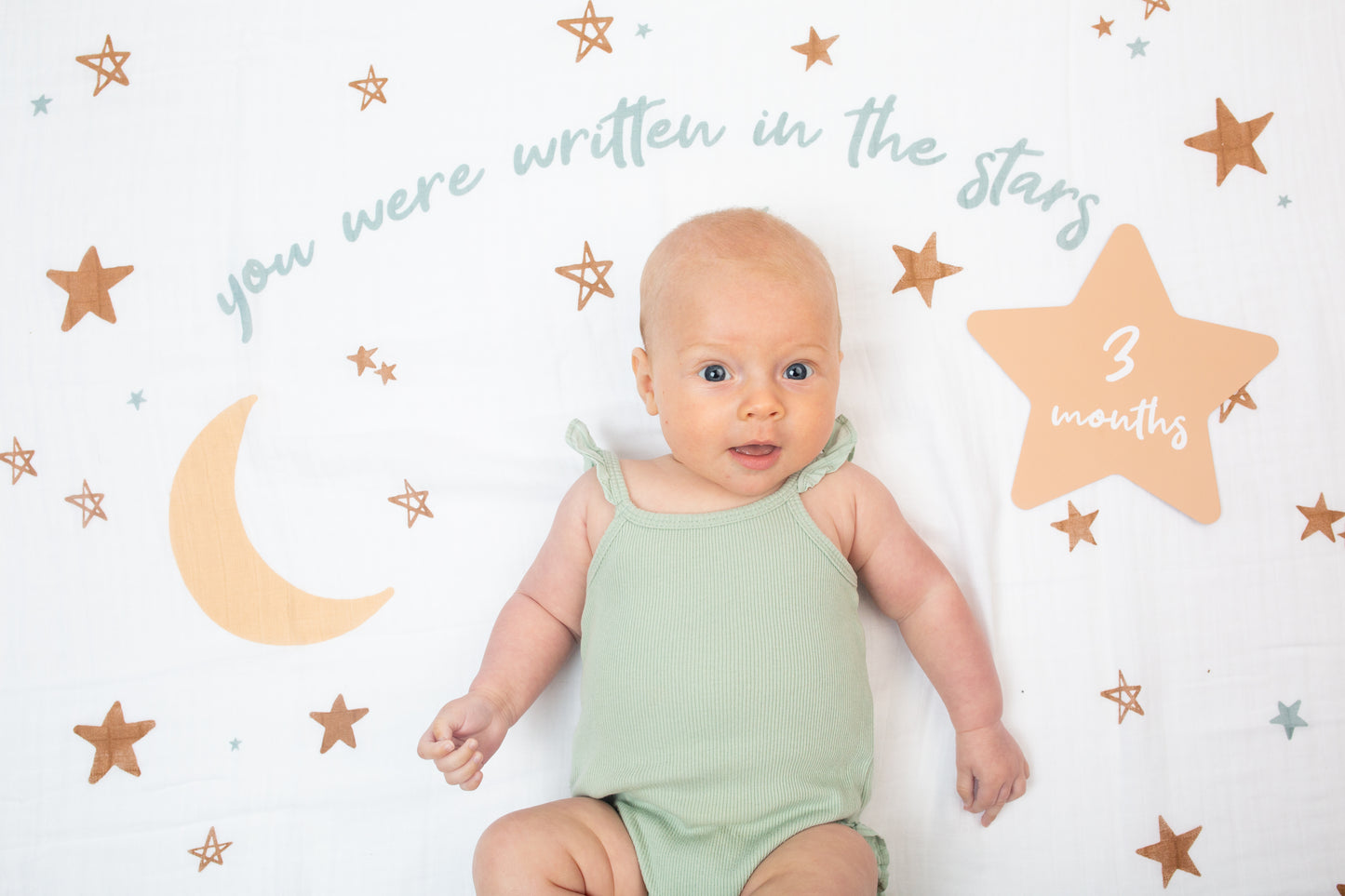 Lulujo - Single Cotton Swaddle & Cards Gift Set- Written In The Stars