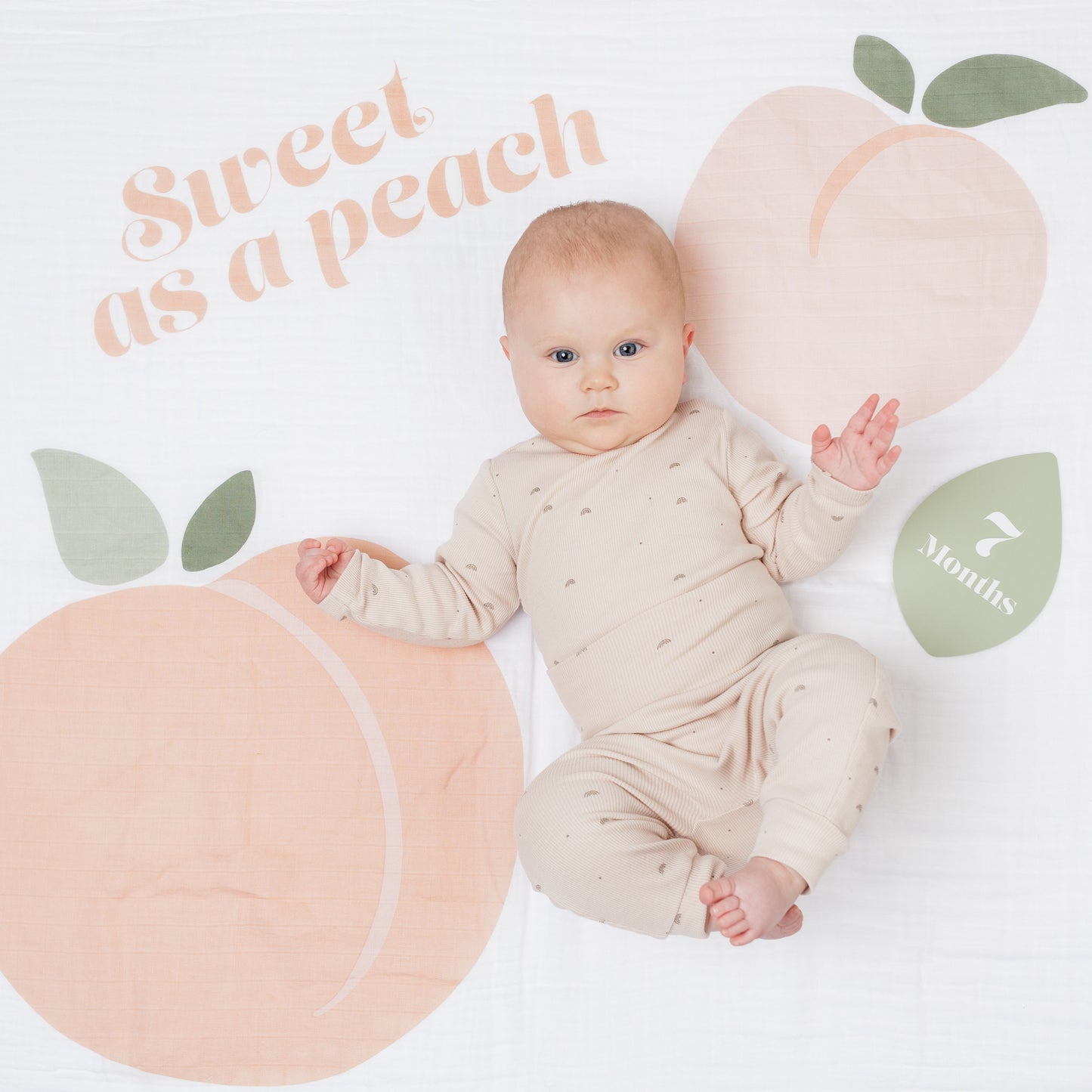Lulujo - Single Cotton Swaddle & Cards Gift Set- Sweat As A Peach