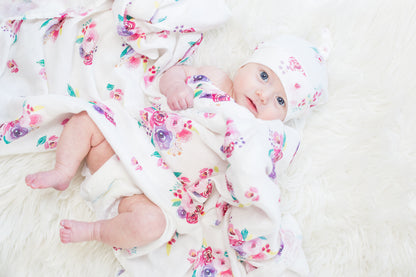 Lulujo - Bamboo Hat and Swaddle Blanket Gift Set - Posies