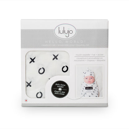 Lulujo - Bamboo Hat and Swaddle Blanket Gift Set - Hugs & Kisses