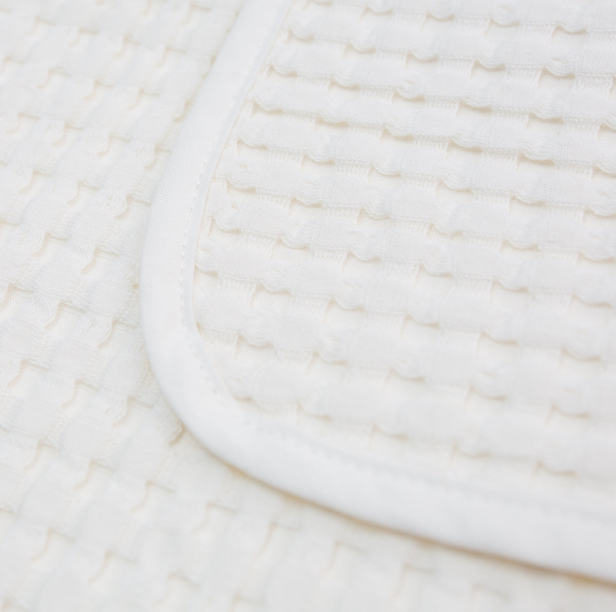 Lulujo -  Waffle Blanket - Cream Vanilla