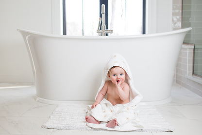 Lulujo - Hooded Towel - Daisies