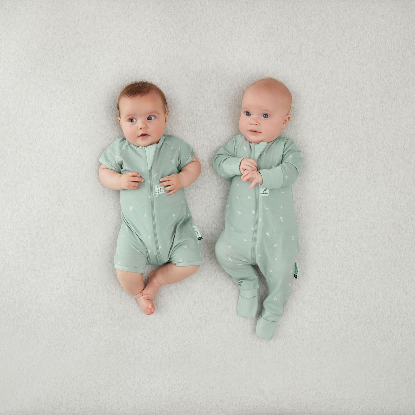 ergoPouch - Organic Layers Long Sleeve Babygrow Sage - Mild 0.2 TOG