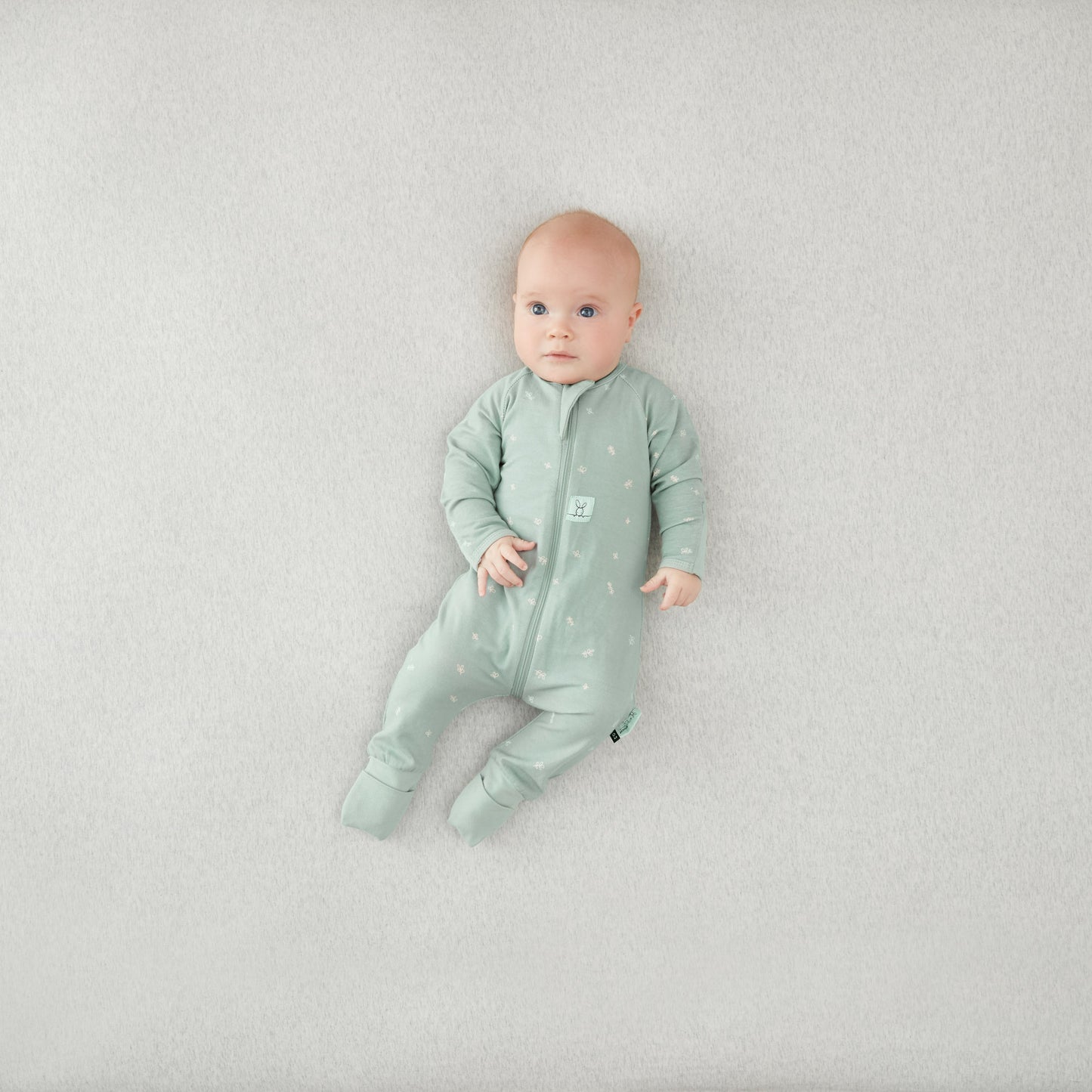 ergoPouch - Organic Layers Long Sleeve Babygrow Sage - Mild 0.2 TOG