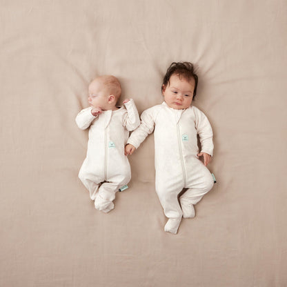 ergoPouch - Organic Layers Long Sleeve Babygrow Oatmeal - Warm 1.0 TOG