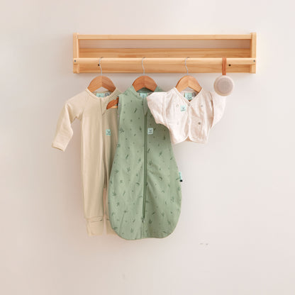 ergoPouch - Newborn Starter Pack- Cocoon 1.0 TOG / Butterfly Cardi 0.2 TOG / Layers Long Sleeve 1.0 TOG / White Noise Machine