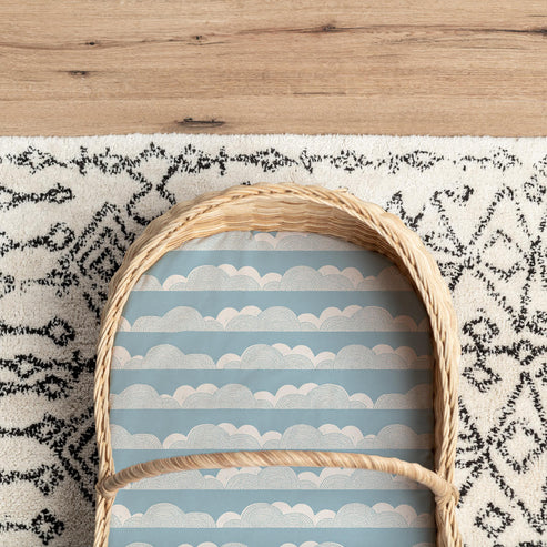 Kabode - Organic Moses Basket Fitted Sheet - Rolling Clouds