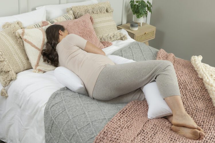 Dream Genii - Cotton Pregnancy Support & Feeding Pillow White