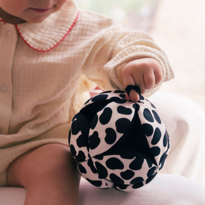 SENSORY GRASP BALL - suitable from birth